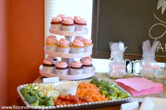 how throw baby shower at home